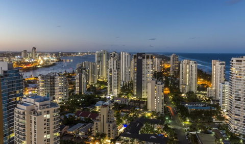 Gold Coast Amor'e Luxury Sub Penthouse - Accommodation VIC 2