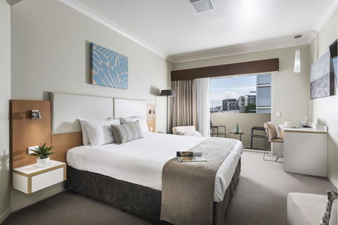 Grand Hotel And Apartments Townsville - Accommodation VIC 2