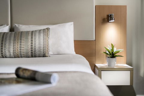 Grand Hotel And Apartments Townsville - Accommodation VIC 1