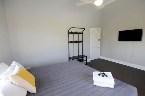 Great Northern Hotel - Accommodation VIC 2