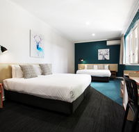 Greenacre Hotel - Accommodation VIC