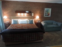 Greenacres Motel