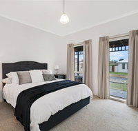 GUILDFORD COTTAGE - Accommodation VIC