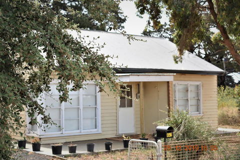 Happy Cozy House For Holidays, Beach, BBQ, Pet Friendly 35kms From CBD In Country Life Style !!! - Accommodation VIC 0