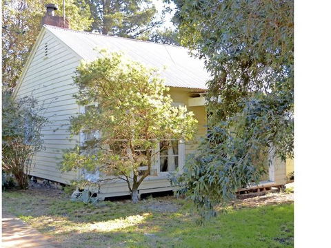 Happy Cozy House For Holidays, Beach, BBQ, Pet Friendly 35kms From CBD In Country Life Style !!! - Accommodation VIC 1