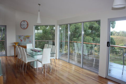 Harbour Lookout - Accommodation VIC 3