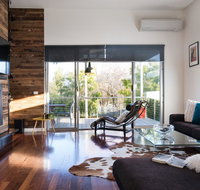 Harlequin - Accommodation VIC