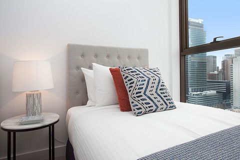 HAYMARKET HEIGHTS - Hosted By L'Abode Accommodation - Accommodation VIC 3