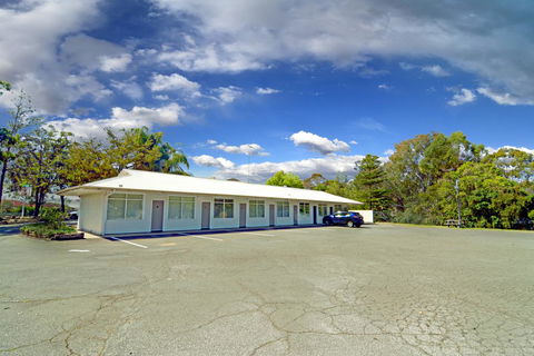 Heritage Hotel - Accommodation VIC 3