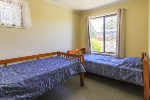 Hibiscus Holiday Home - Accommodation VIC 2