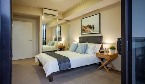 HOAMA Properties At Wentworth Point - Accommodation VIC 1