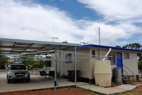 Holiday House Clermont - Accommodation VIC 2