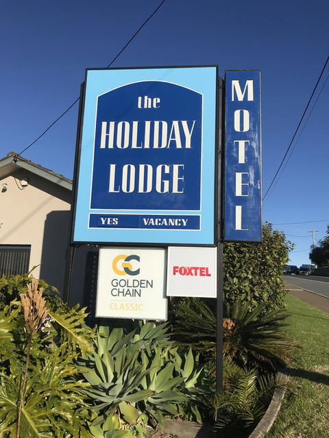 Holiday Lodge Motor Inn - Accommodation VIC 0