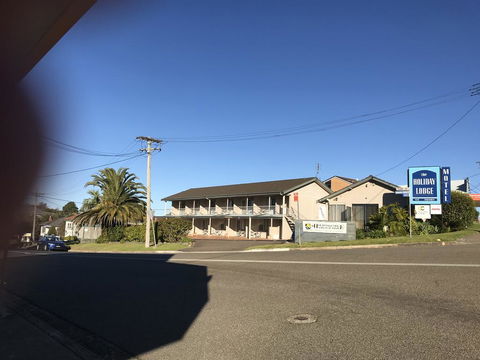 Holiday Lodge Motor Inn - Accommodation VIC 2