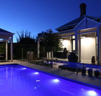 Hollidge House 5 Star Luxury Apartments - Accommodation VIC