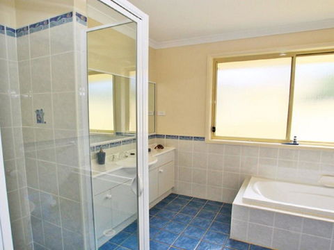 Home Away From Home - Accommodation VIC 0