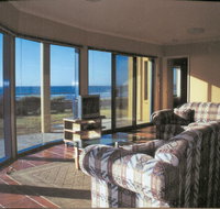 Horizons Beachfront Apartment - Accommodation VIC