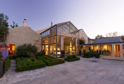 Islington Hotel - Accommodation VIC 2