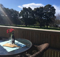 Jacaranda Retreat. Refreshing Recharge Relax  - Accommodation VIC