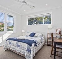Jetty Splendour Guest Bedroom with Bathroom en-suite B'nB - Accommodation VIC