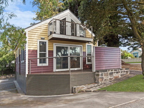 JOHANSSON'S PERCH COTTAGE - Accommodation VIC 3