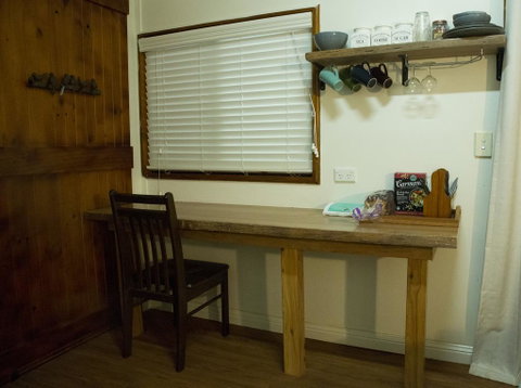 Kingfisher Cabin - Accommodation VIC 2