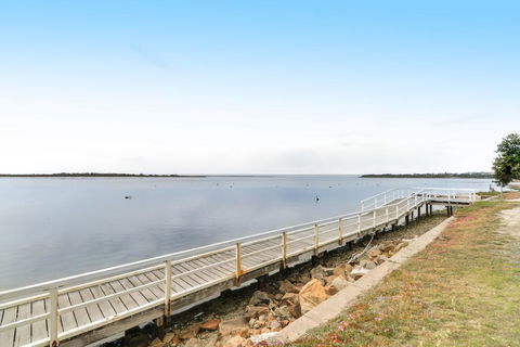 Korak - Accommodation VIC 1