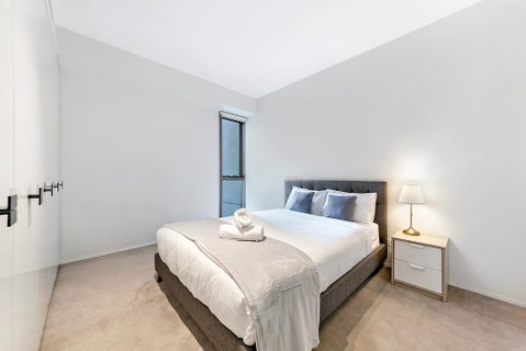 KOZYGURU HAYMARKET SYDNEY CITY VIEW 2 BED STUNNING APT NHA178-1206 - Accommodation VIC 2