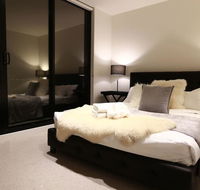 La Maison Sky Garden 3 Bedrooms Apartment - Accommodation VIC