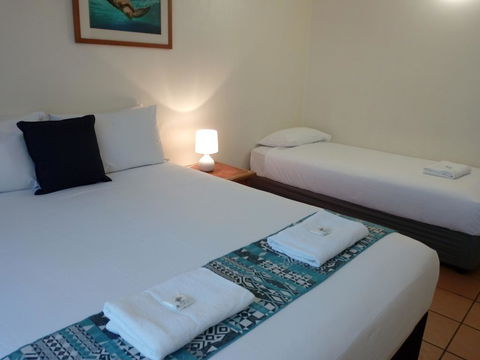 Lake Central Cairns - Accommodation VIC 0