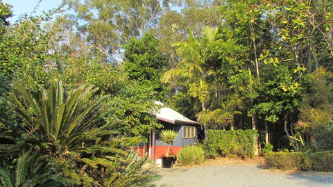 Lake Russell Lakeside Retreat - Accommodation VIC 1