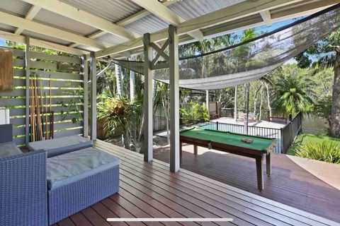 Lakeside Beach House - Hostie Properties - Accommodation VIC 3