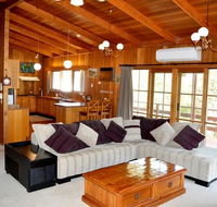 Lisieux - Accommodation VIC