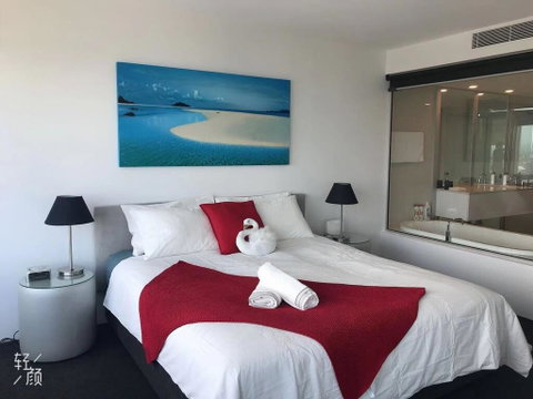 Luxury 3 Bedroom In Heart Of Surfers Paradise - Accommodation VIC 1