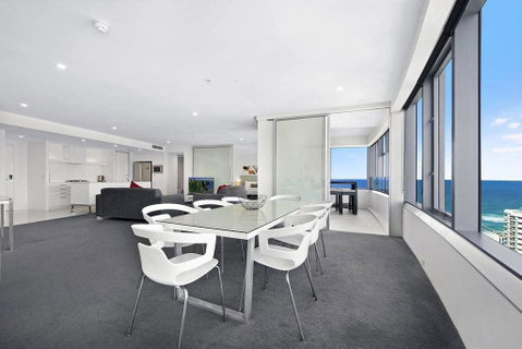 Luxury 3 Bedroom In Heart Of Surfers Paradise - Accommodation VIC 0