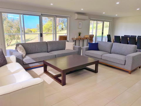 Luxury 3BR Home With KING Bed Metung - Accommodation VIC 0