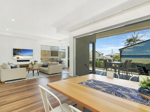 Luxury On Currumbin Beach - Accommodation VIC 0