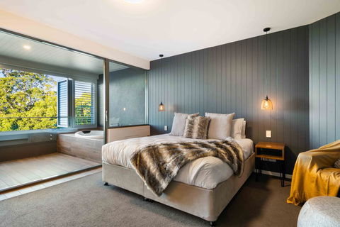 Luxury Spa Retreat With Ocean And Hinterland Views - Accommodation VIC 0