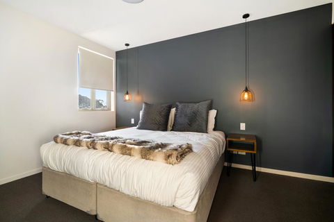Luxury Spa Retreat With Ocean And Hinterland Views - Accommodation VIC 3