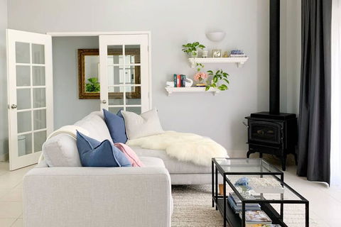 Luxury Storybook Manor Guest Suite - Accommodation VIC 0