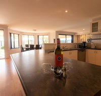 Madora Bay Beach House - Accommodation VIC