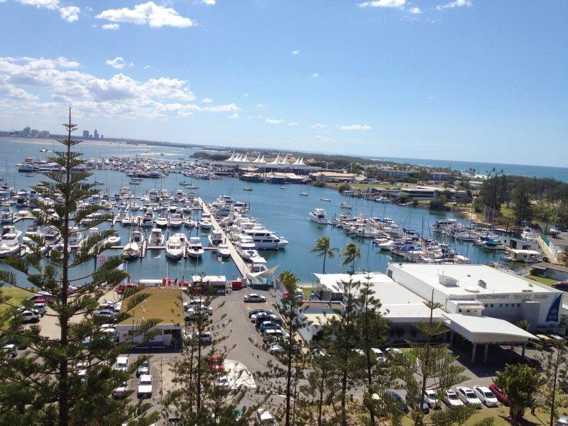 Bundall Dc QLD Accommodation VIC