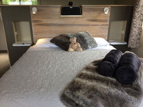 Maleny Luxury Cottages - Accommodation VIC 0