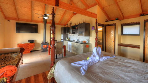 Maleny Tropical Retreat - Accommodation VIC 1