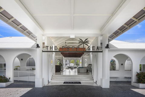 Mantra PortSea - Accommodation VIC 3