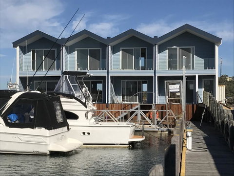 Marina View Chalets - Accommodation VIC 2