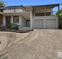 Mcauleys Beach House - Accommodation VIC