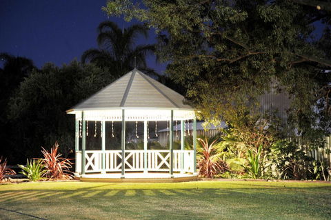McNevins Tamworth Motel - Accommodation VIC 3