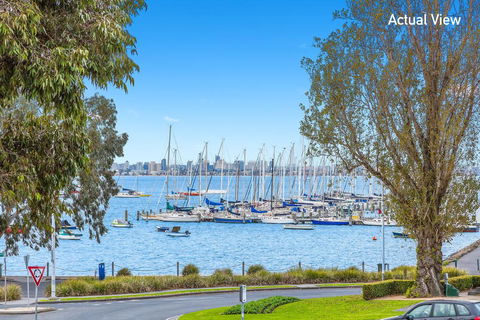 Melbourne Holiday Apartments Williamstown - Accommodation VIC 1