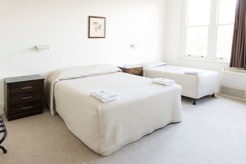 Mercantile Hotel - Accommodation VIC 1
